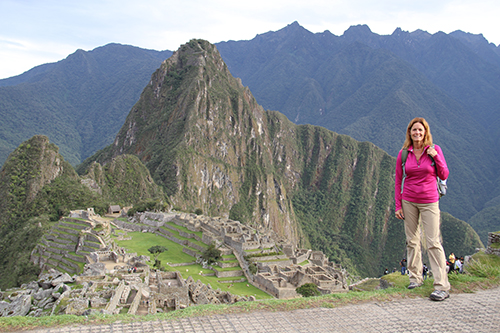 Solo woman traveler in Peru